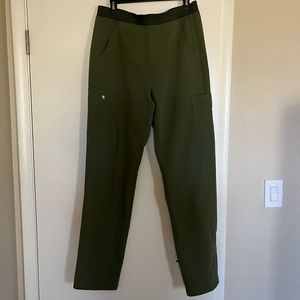 Mens FIGS Axim Cargo Scrub Pants- Dark Olive, mens